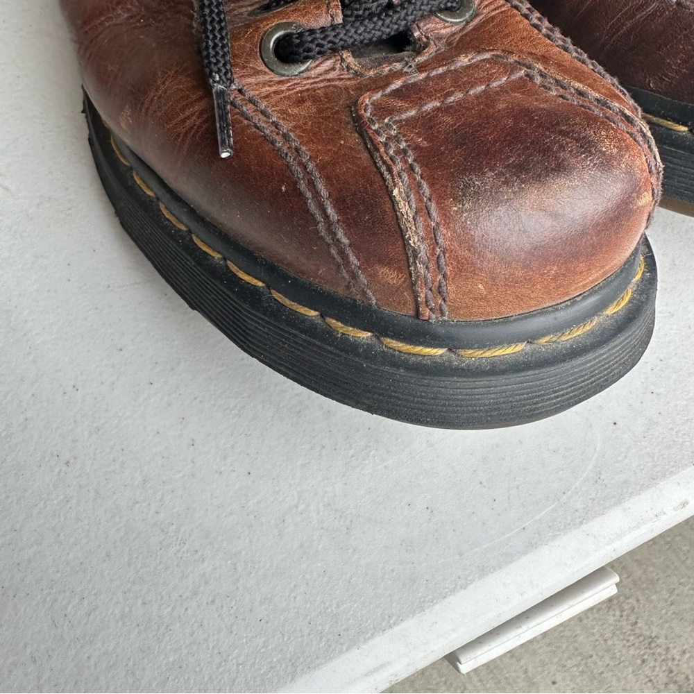 Vintage Doc Martens size 9 Oxford brown Leather made in England - Picture 3 of 14